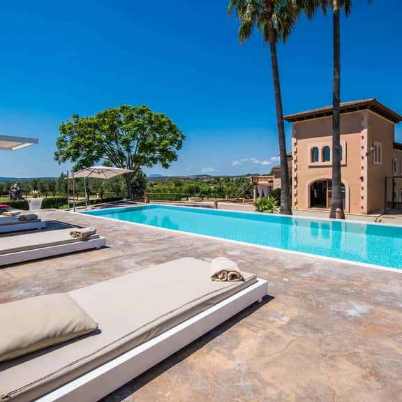 Elegant Mallorcan Escape With Private Jacuzzi - Image 1