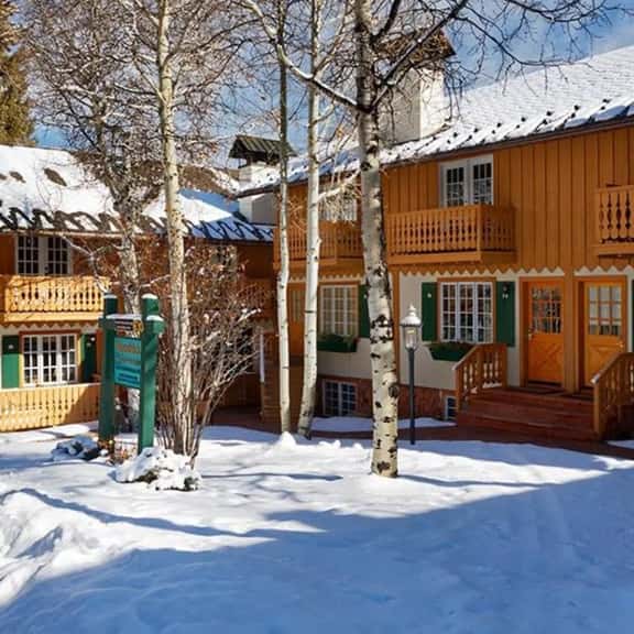 Three Level Aspen Retreat With Hottub - Image 1