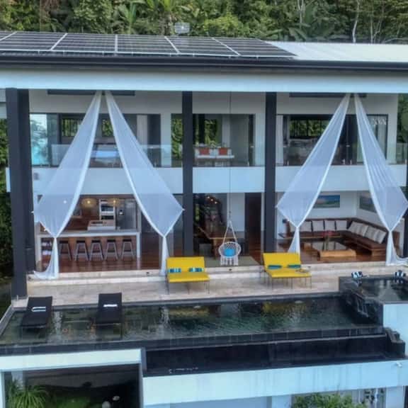 Seven Bedroom Retreat With Infinity Pool - Image 1