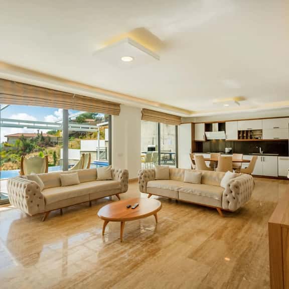 Secluded Villa With Heated Private Pool - Image 1