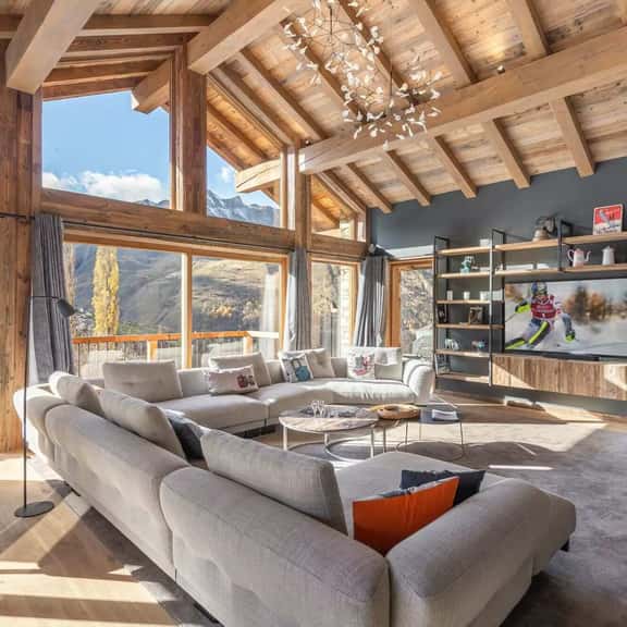 Panoramic Mountain apartment With stunning view - Image 1