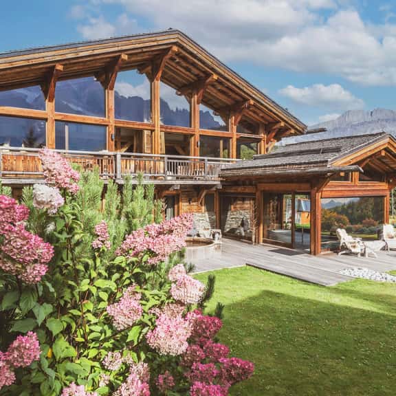 Luxury Alpine Chalet With Pool Views - Image 1