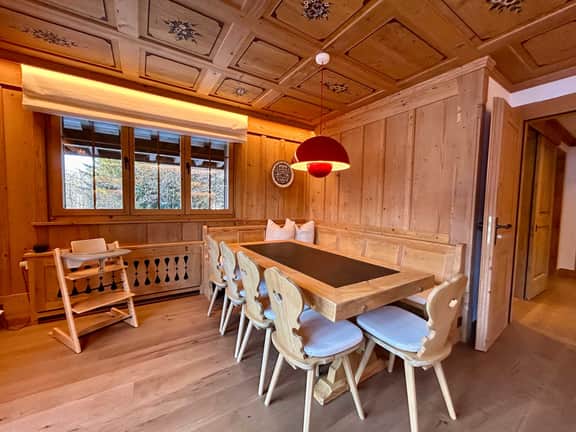 Beautiful Flat With Traditional Architecture