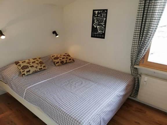 Central Location Cozy 3 BR Flat in Gstaad