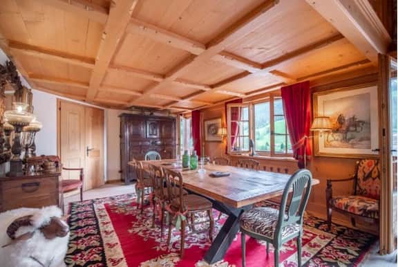 Charming Top floor 4 BR apartment 190m2 with amazing view