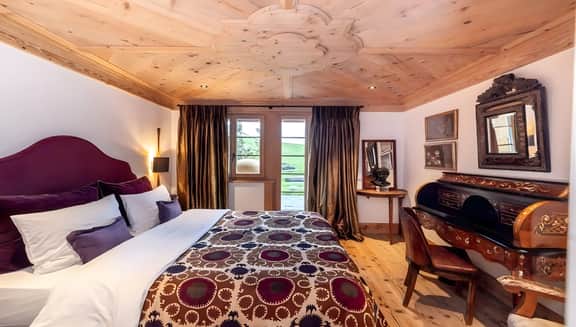 Divine Gstaad Chalet In Pure Elegance