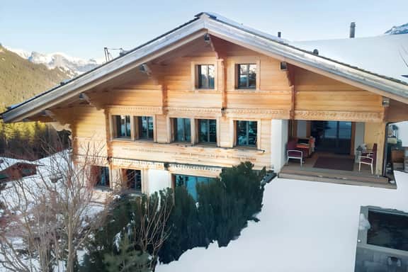Beautiful Modern Chalet in the Nature Gstaad Region - Image 4