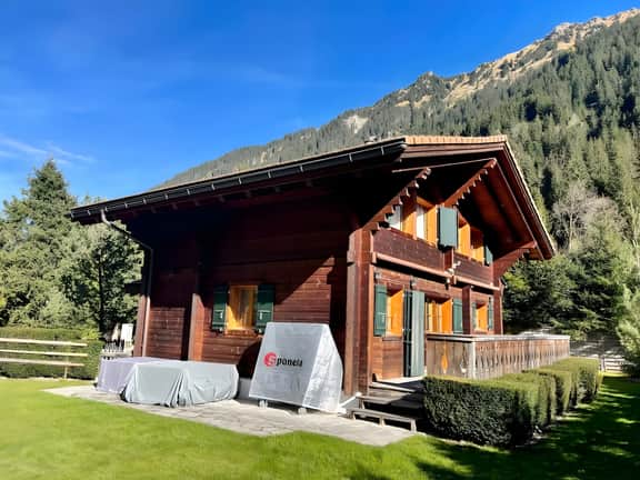 Charming Chalet With Splendid Views Near Gstaad