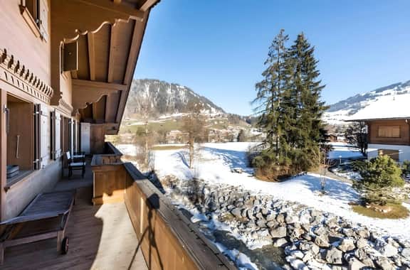 Charming duplex next to ski slopes - Image 3