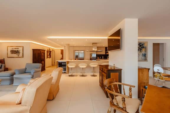Gstaad Center Top Luxury Apartment 2