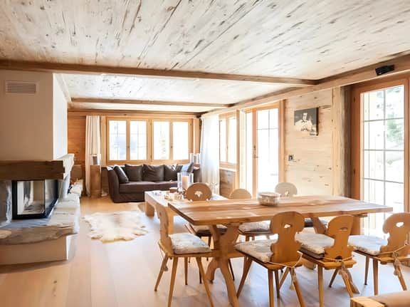 Grand Luxurious New Chalet with Sauna