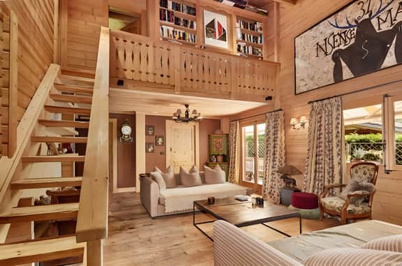 Exclusive, Charming 4 Bedroom Chalet near Gstaad
