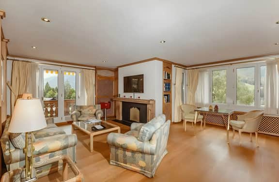 Luxurious serviced Flat in TOP 5 Star Park Hotel - Image 3