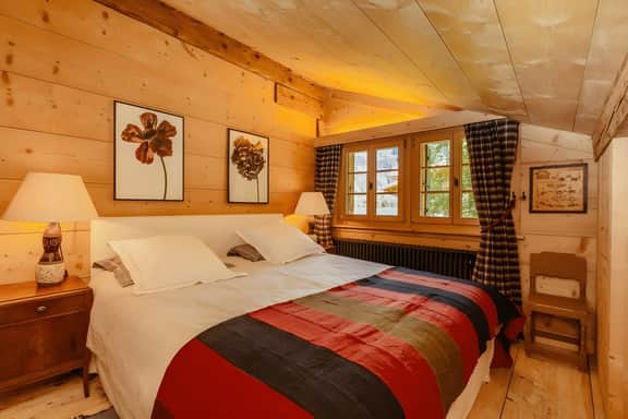 Authentic Designed Chalet right next to Gstaad