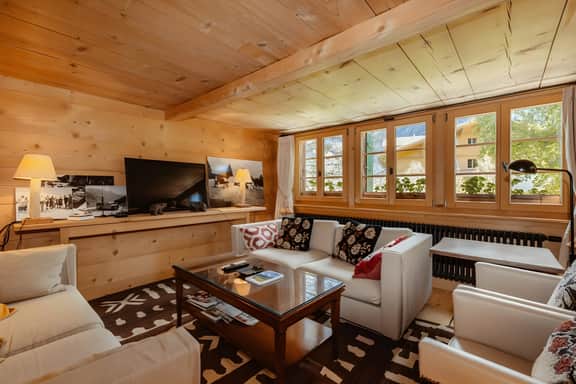 Authentic Designed Chalet right next to Gstaad