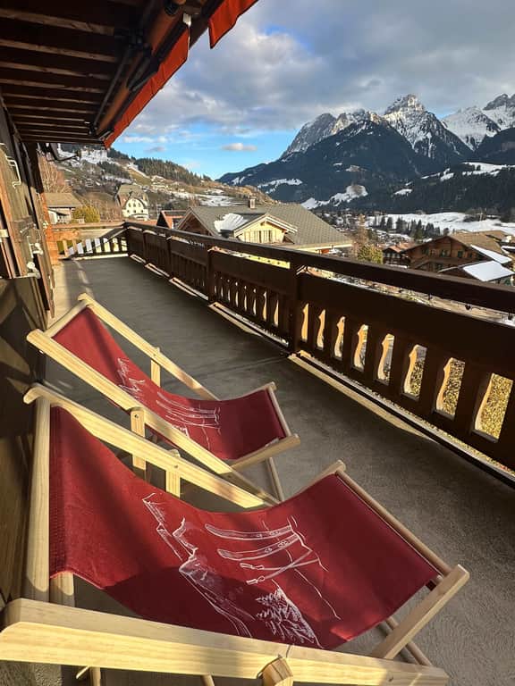 Modern 3 Br Duplex With Huge Panoramic Alps Views