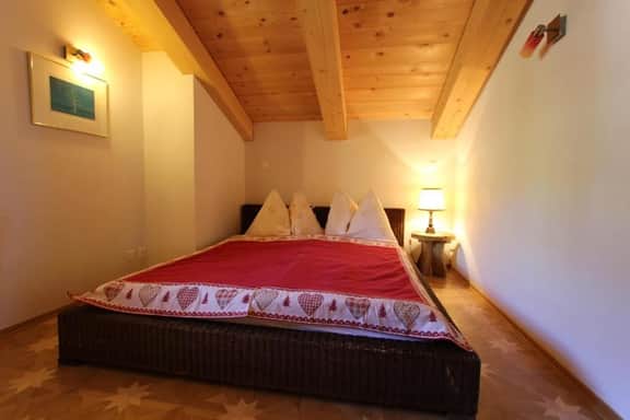 Mountain Top Chalet with fantastic views