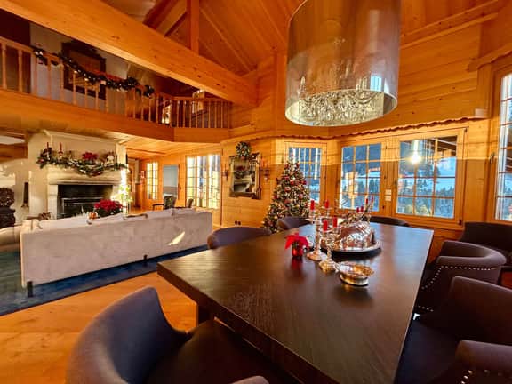 Stunning Duplex in the Heart of the Mountains