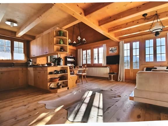 Warm Timbers Flat With Generous Living Area