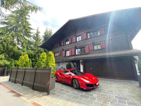 Super Luxury Chalet With Heated Pool And Sauna