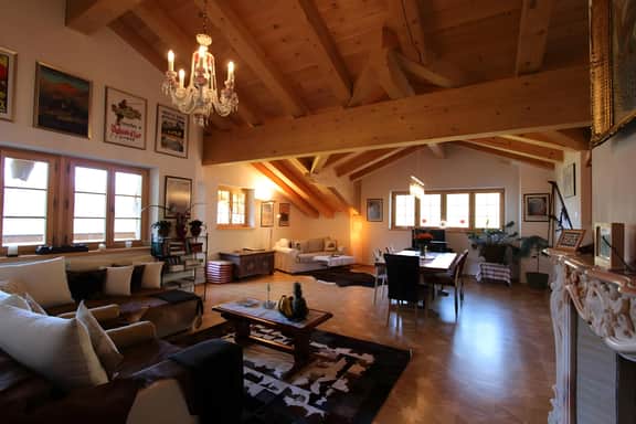 Mountain Top Chalet with fantastic views