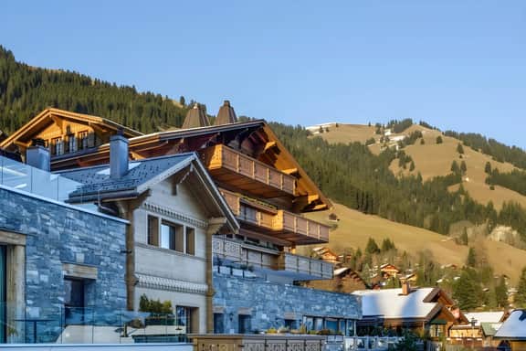 Super Luxury Serviced Apartment next to Gstaad - Image 4