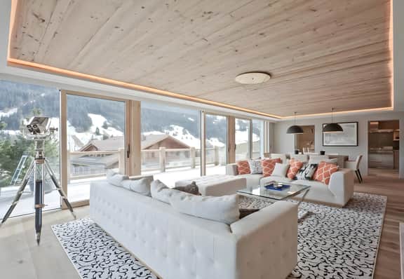 Super Luxury Serviced Apartment next to Gstaad