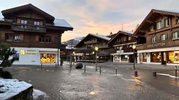 Super Luxurious Duplex Penthouse in Gstaad Center - Image 5