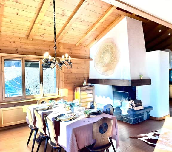 Luxurious 4-Bedroom Chalet in Gstaad