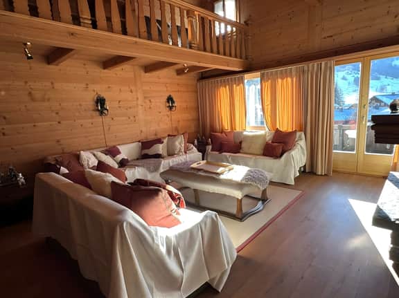 Luxurious 4-Bedroom Chalet in Gstaad