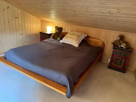 Enchanting 4BR Chalet Nestled in the Heart of a Pristine Apine Landscape