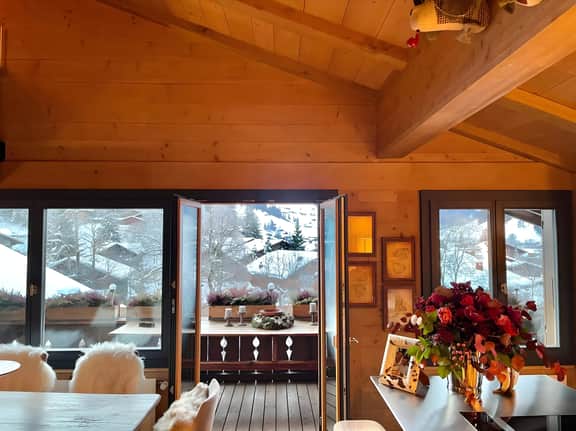 Modern and Bright Apartment in Gstaad Centre