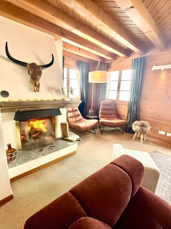 Modern 3 Br Duplex With Huge Panoramic Alps Views