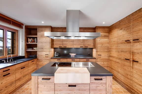 Alpine Luxury Flat in Rougemont