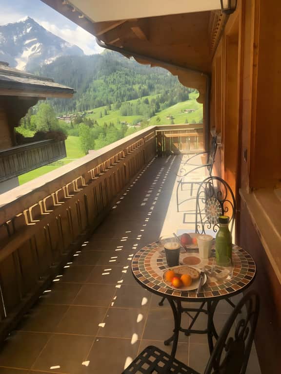 Great luxurious Flat in pitoresque Lauenen village