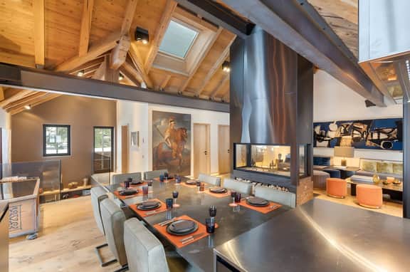 Modern Luxury Duplex In Central Gstaad
