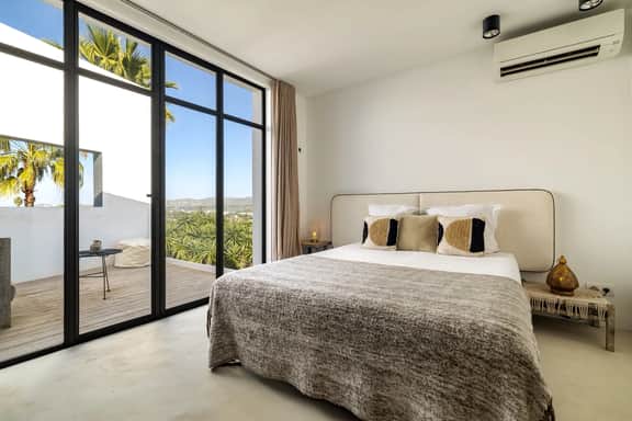 IBZ235 Privadia Amar