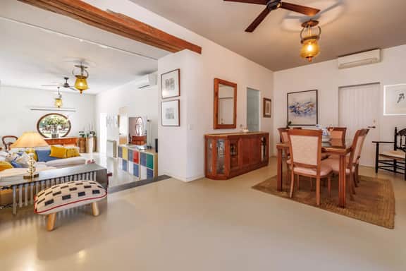IBZ229 Privadia Pera
