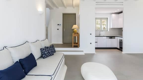 Modern Cycladic Retreat Near Kalafatis Beach