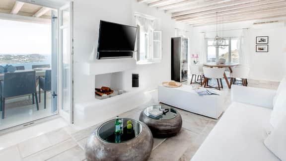 MYK602 Ethos Amore