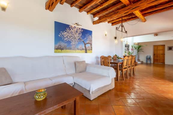 IBZ231 Privadia Juni
