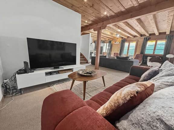 Bliss 6BR Duplex Penthouse
