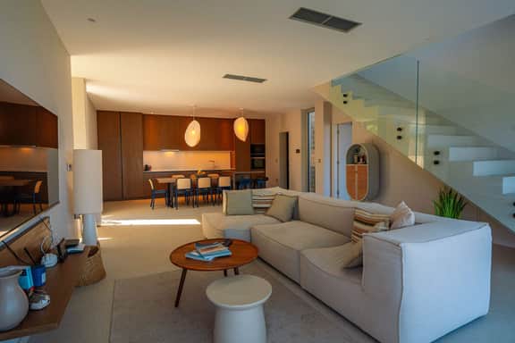 Modern Seaview Villa with Infinity Pool & Sauna