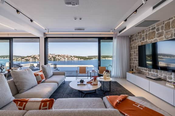 Elegant Villa Overlooking Adriatic Sea