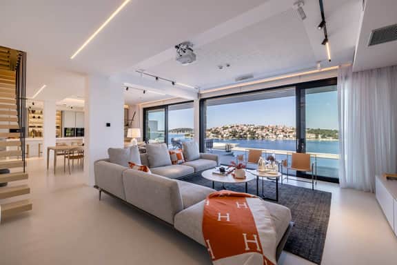 Elegant Villa Overlooking Adriatic Sea