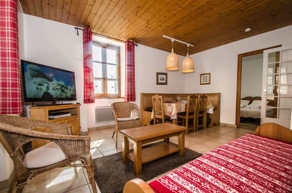 Alpine Getaway With Mont Blanc Panorama