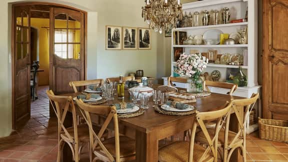Serene Estate Escape Near Saint Tropez