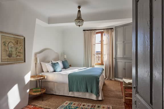 Authentic Village Escape in Beautiful Provence