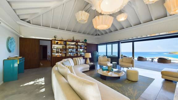 Sophisticated Caribbean Villa For Large Groups