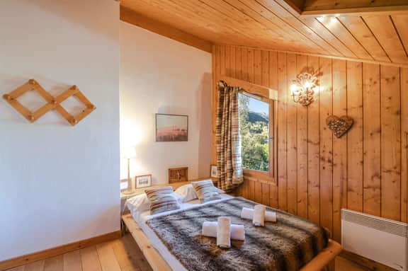 Cozy Apartment Overlooking Beautiful Mont Blanc